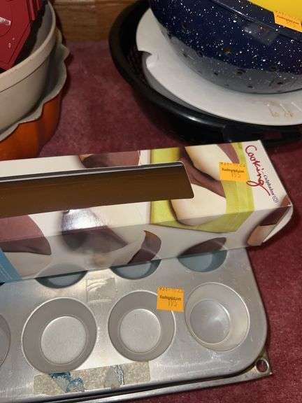Assorted Kitchen Supplies