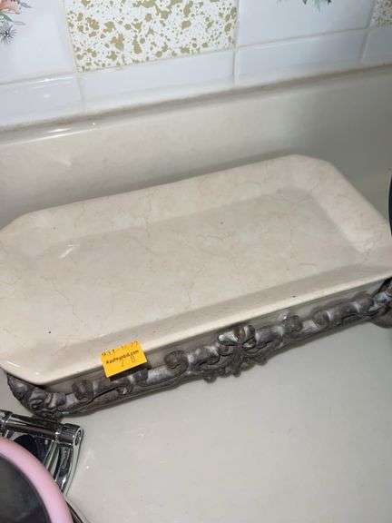 Bathroom Counter Contents