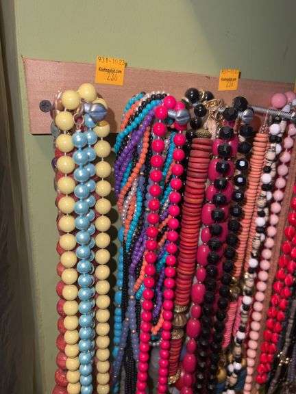 Assorted Women’s Costume Necklaces