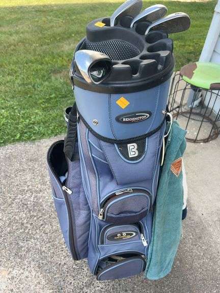 Bennington Golf Bag and Clubs