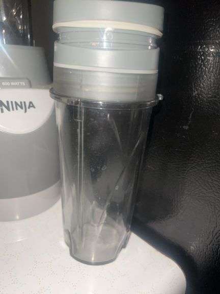 Ninja Blender with (2) Cups