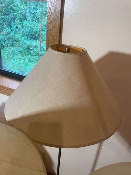 (4) decorative standing lamps
