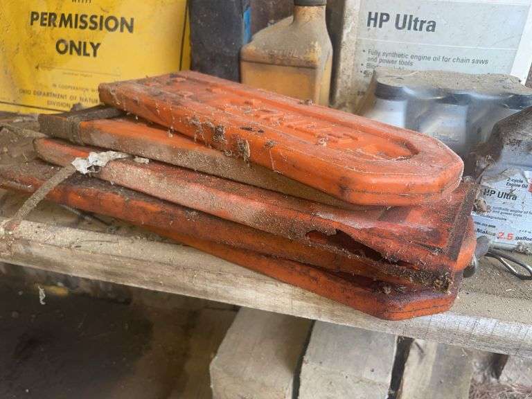 Stihl chainsaw covers, chainsaw oil, and misc.
