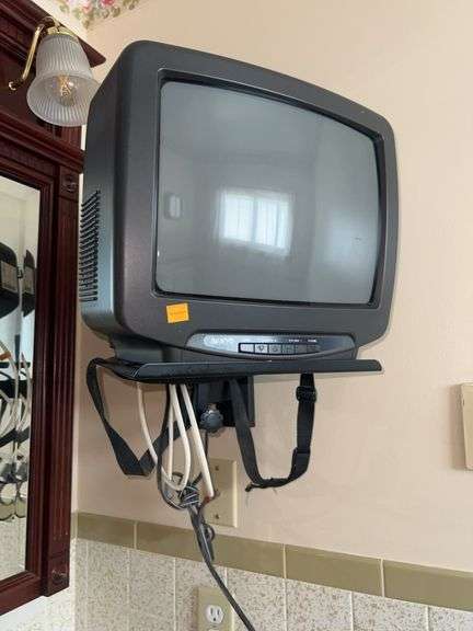 Sanyo Small Box Television with Mount-NO REMOTE