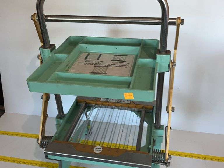 KutLett Model SKK-1 Lettuce Cutter