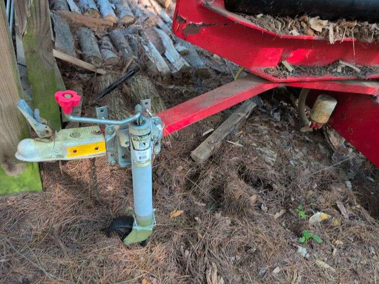 SpeeCo 25 ton light commercial log splitter - runs well