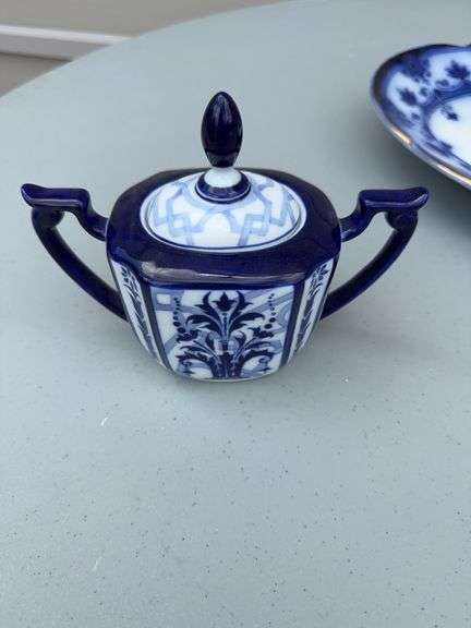 Blue and White Patterned Tea Pot w/ Sugar and Creamer, (2) Tea Cups w/ (2) Plates, and Serving Dish