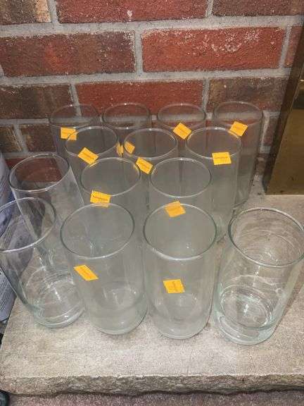 14 Clear Drinking Glasses
