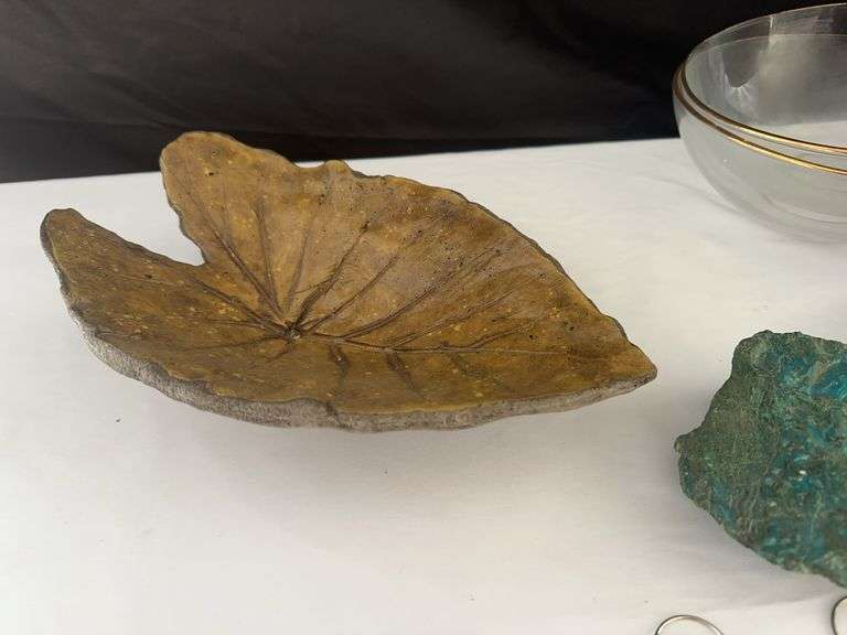 (2) Bowls, Canister, Leaf Decor, and other misc.