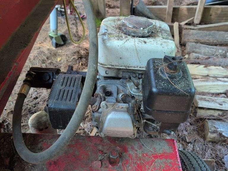 SpeeCo 25 ton light commercial log splitter - runs well