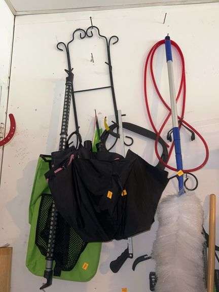 Contents of Wall