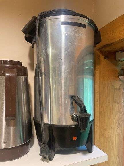 (4) coffee percolators/ thermos’s