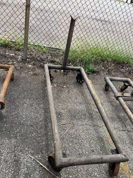 Pipe Roller Stand