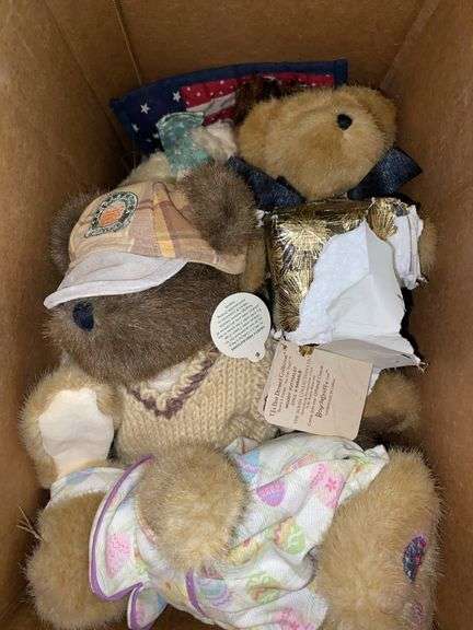 Box of Boyds Bears Collection