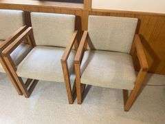 (4) matching office chairs