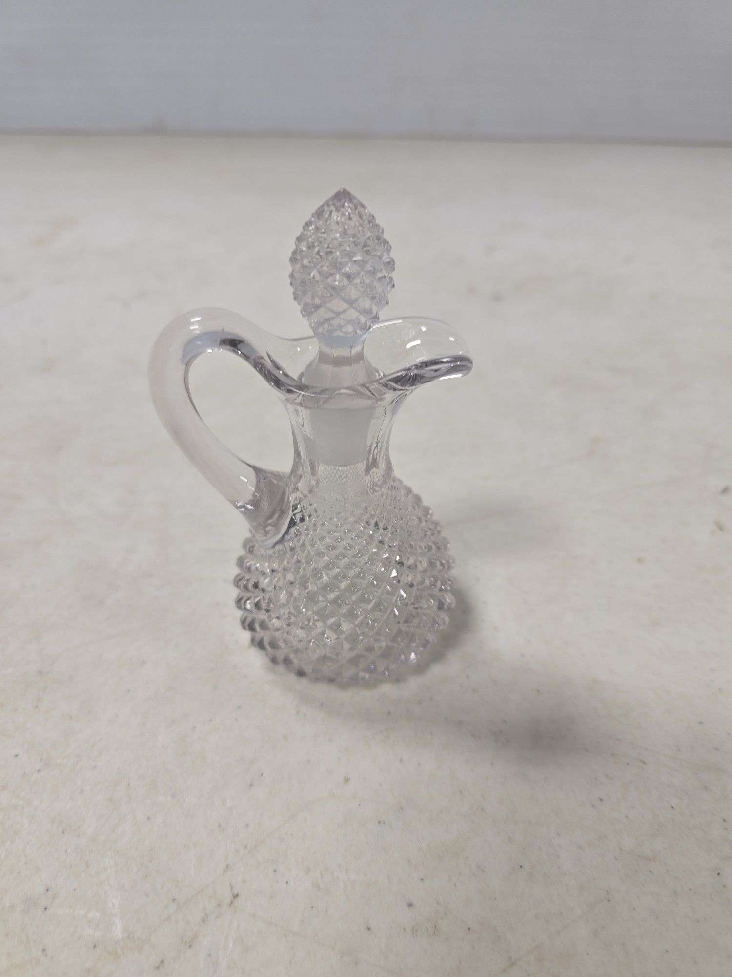 WESTMORELAND CRYSTAL ENGLISH HOBNAIL SMALL CRUET