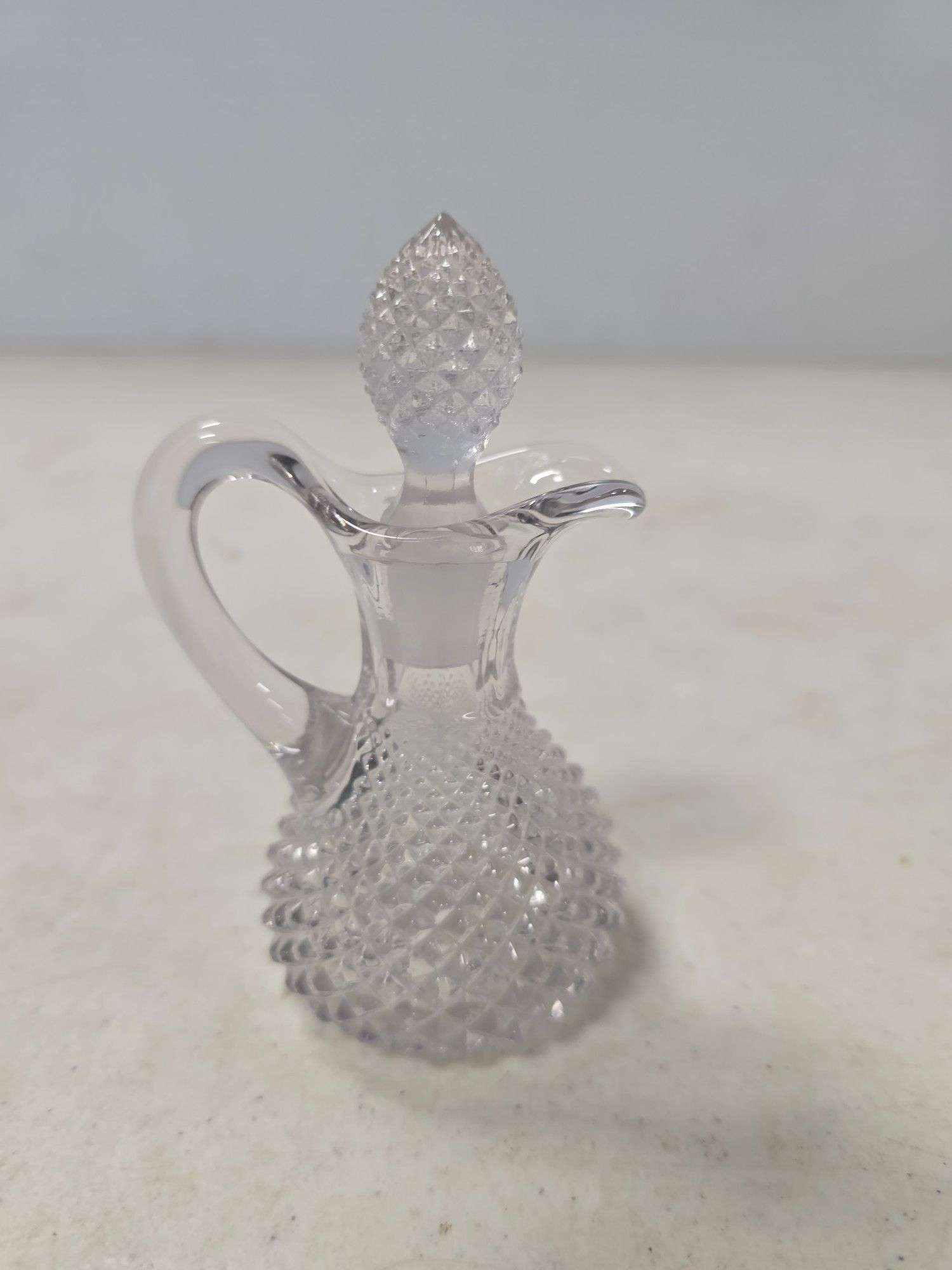 WESTMORELAND CRYSTAL ENGLISH HOBNAIL SMALL CRUET