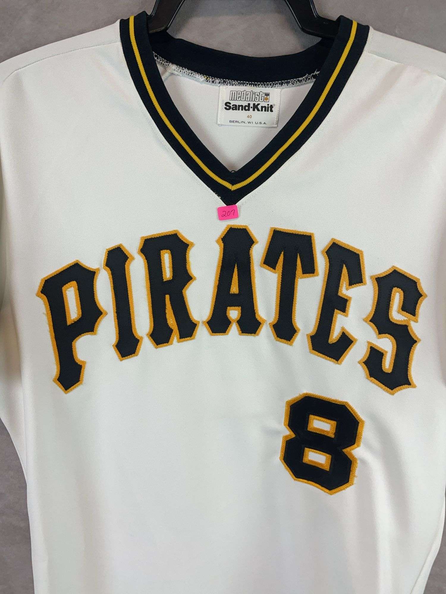 Pittsburg Pirates number 8 jersey, SandKit size 40, white w/black letters