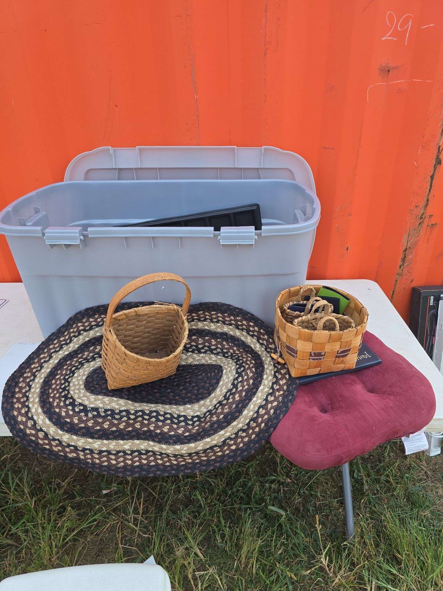 LARGE TOTE WITH MISC