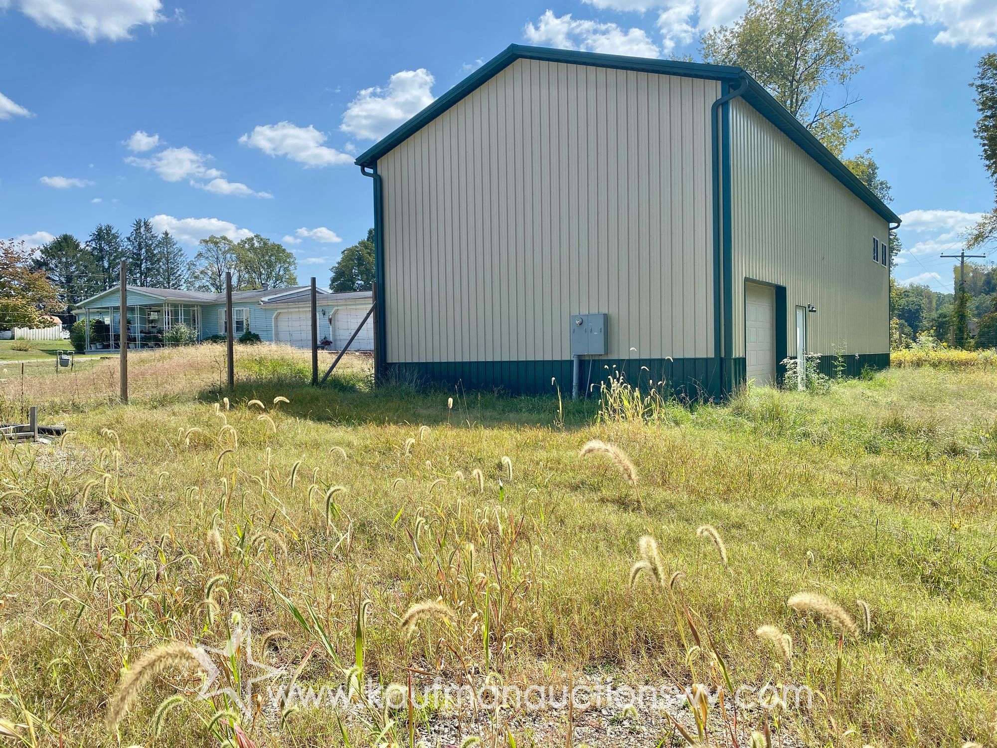 3800 Sq. Ft. Versatile Building, Commercial & Residential Opportunity (Sold $94,600)