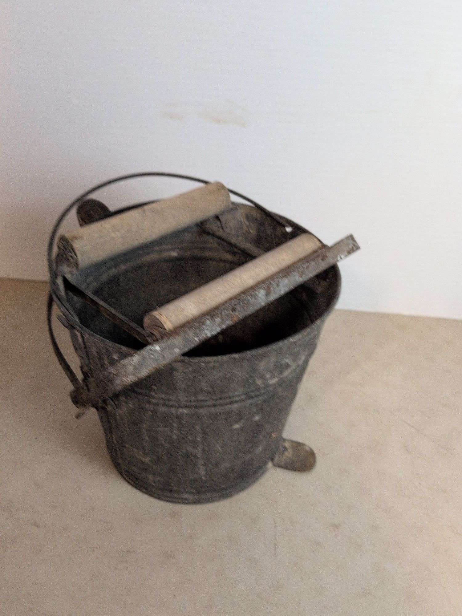 Wheeling Corrugating galvanized metal mop bucket