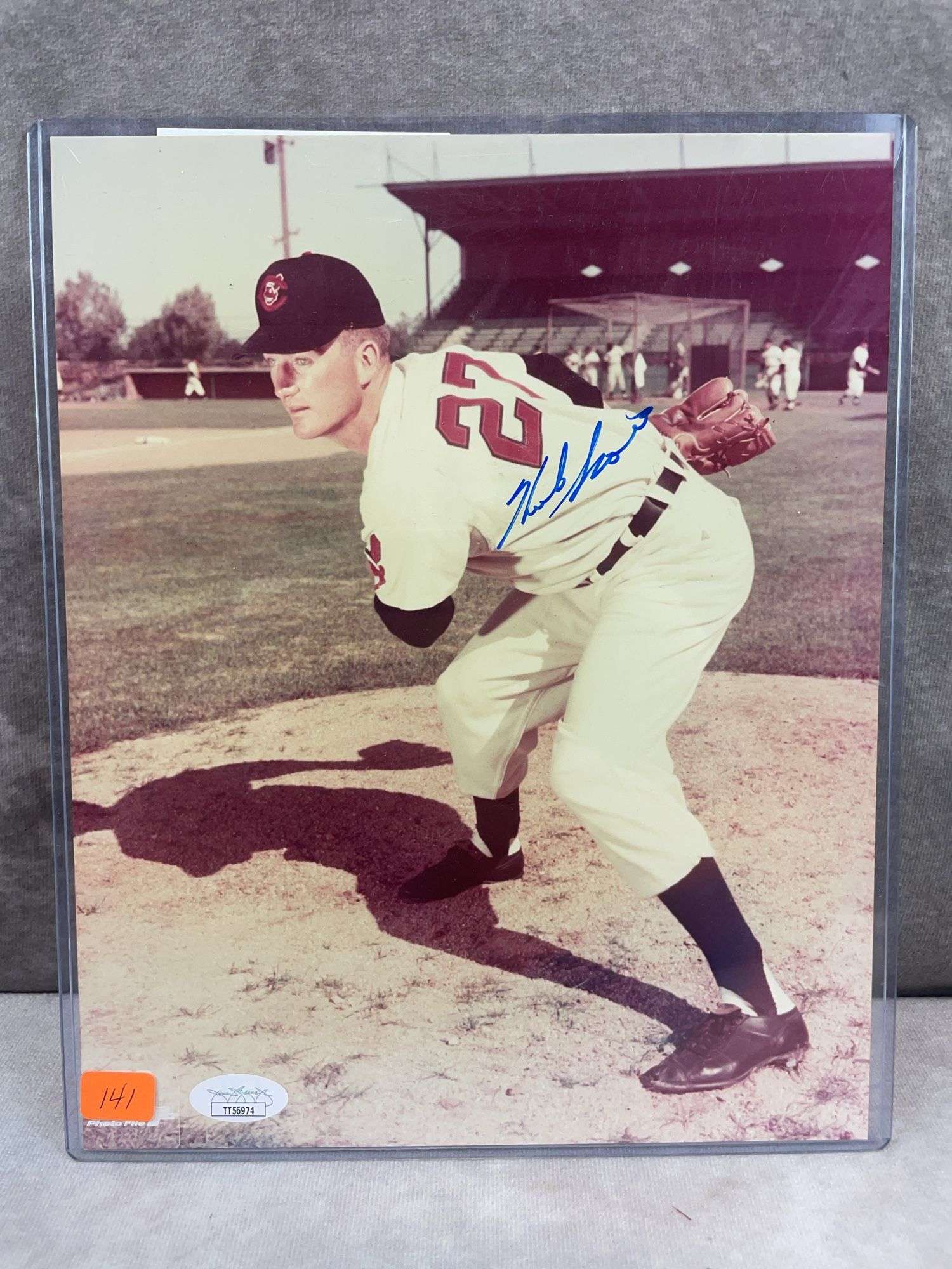 Herb Score signed color 8x10, JSA