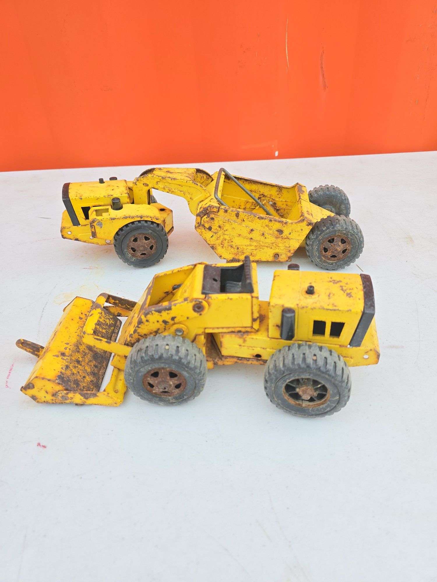 LOT OF 2 EARLY TONKA TOYS