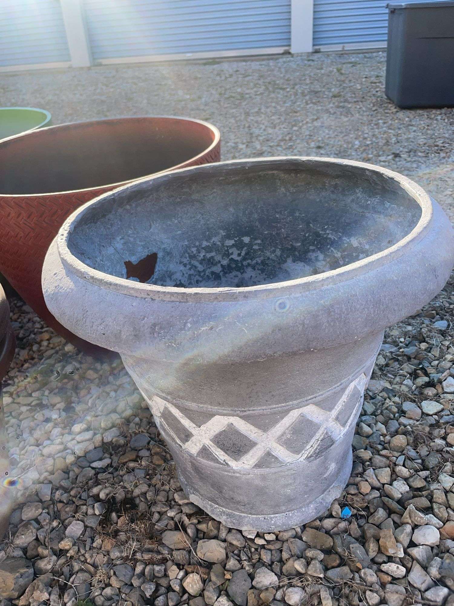 (6) planters - mostly plastic