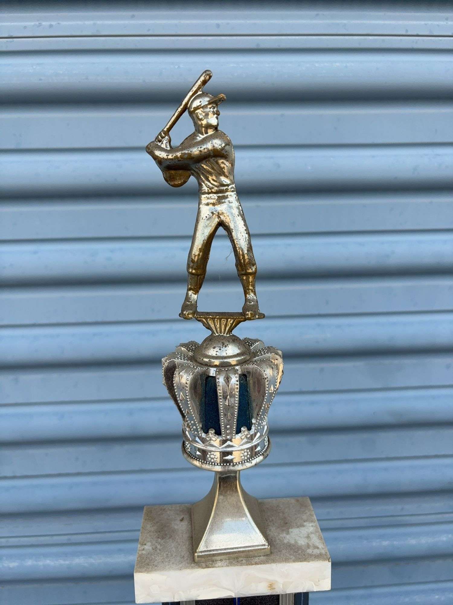 Mugs, mini teapots and misc. trophies