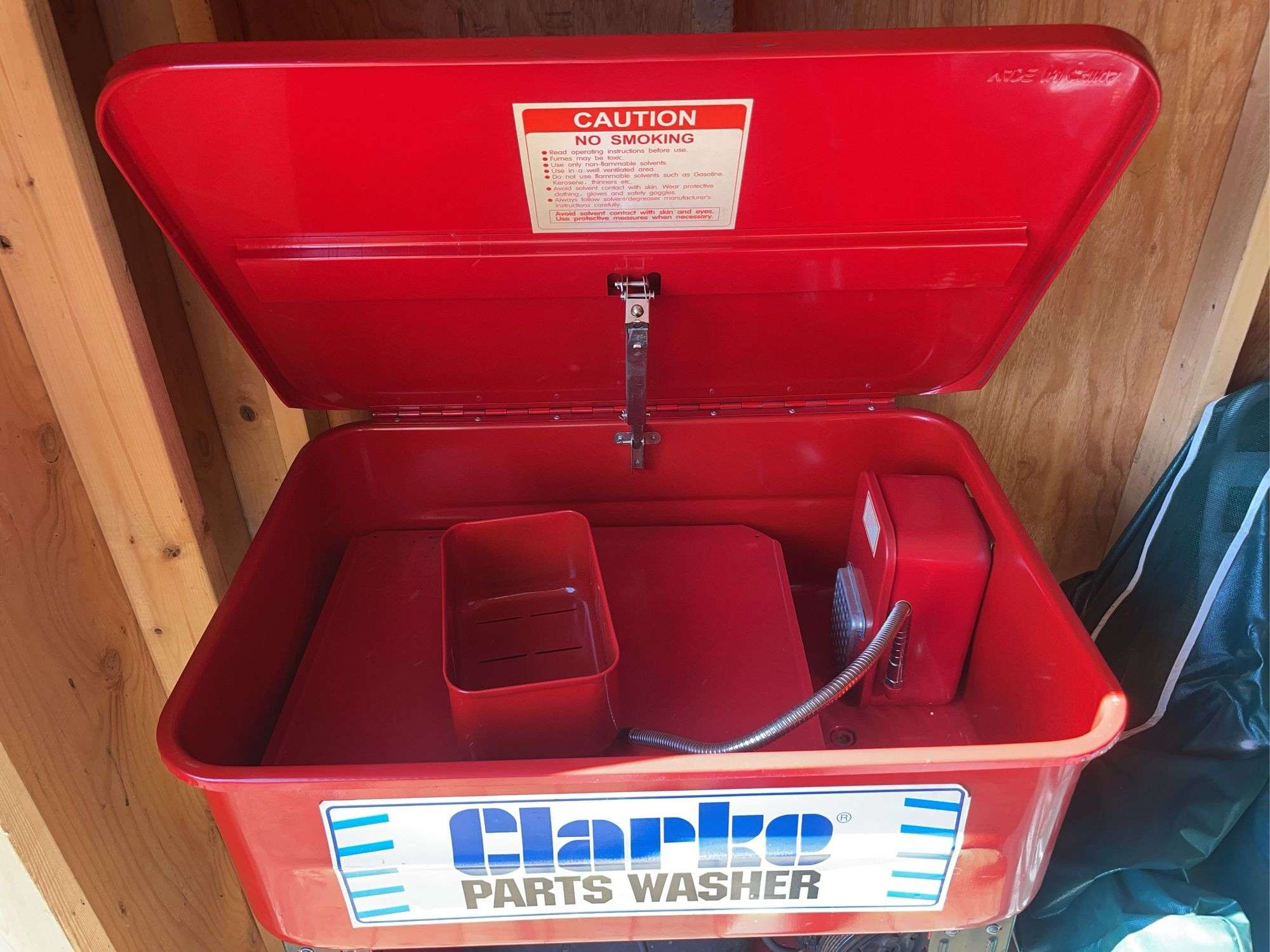 Clarke parts washer