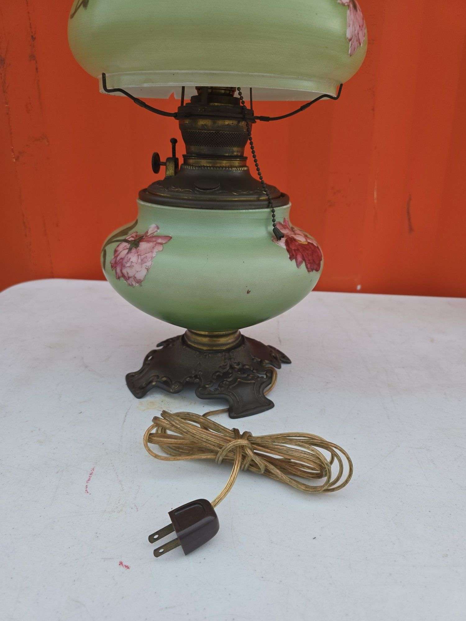VINTAGE LAMP HAND PAINTED