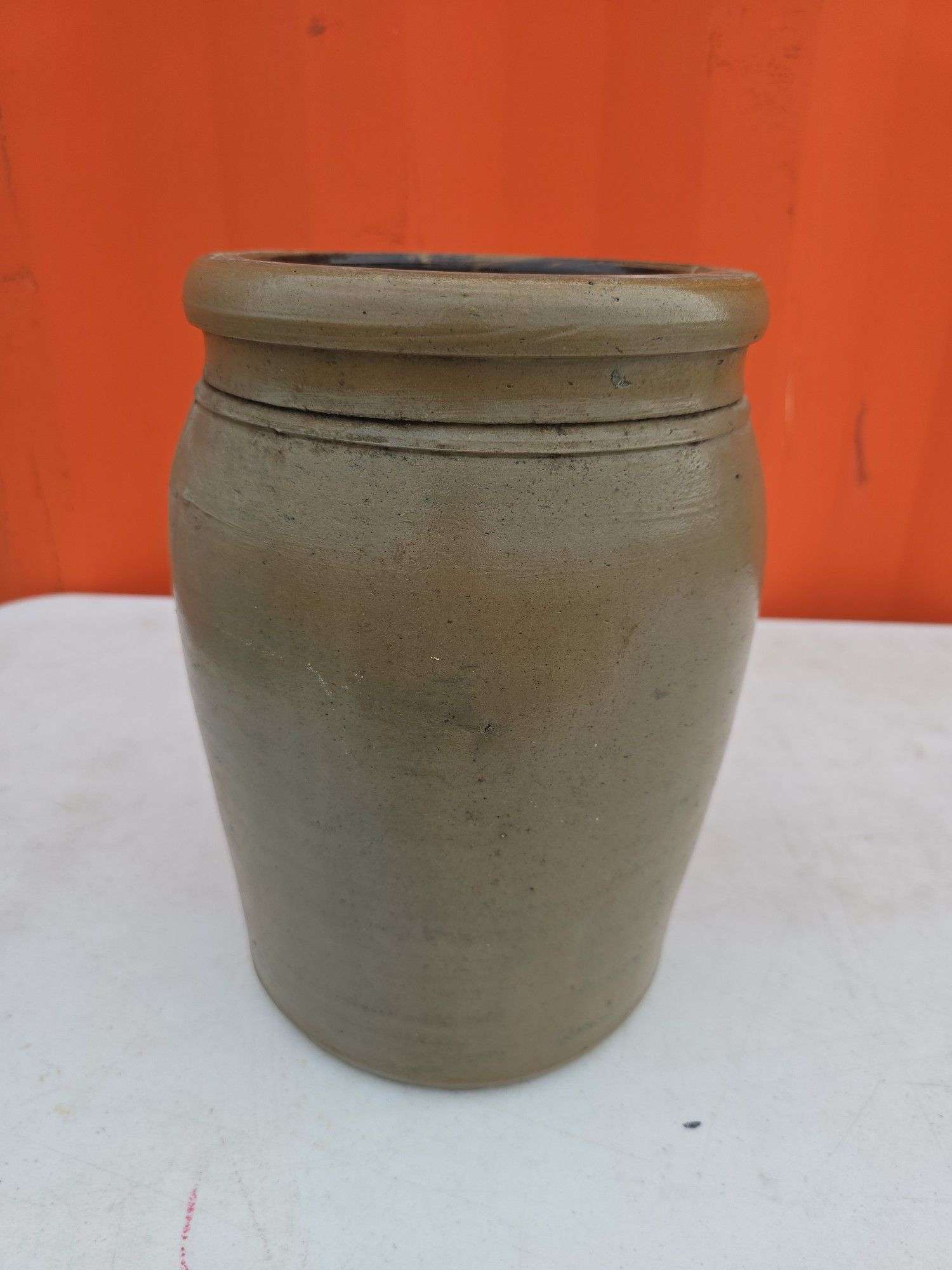NICE EARLY CROCK GOOD CONDITION