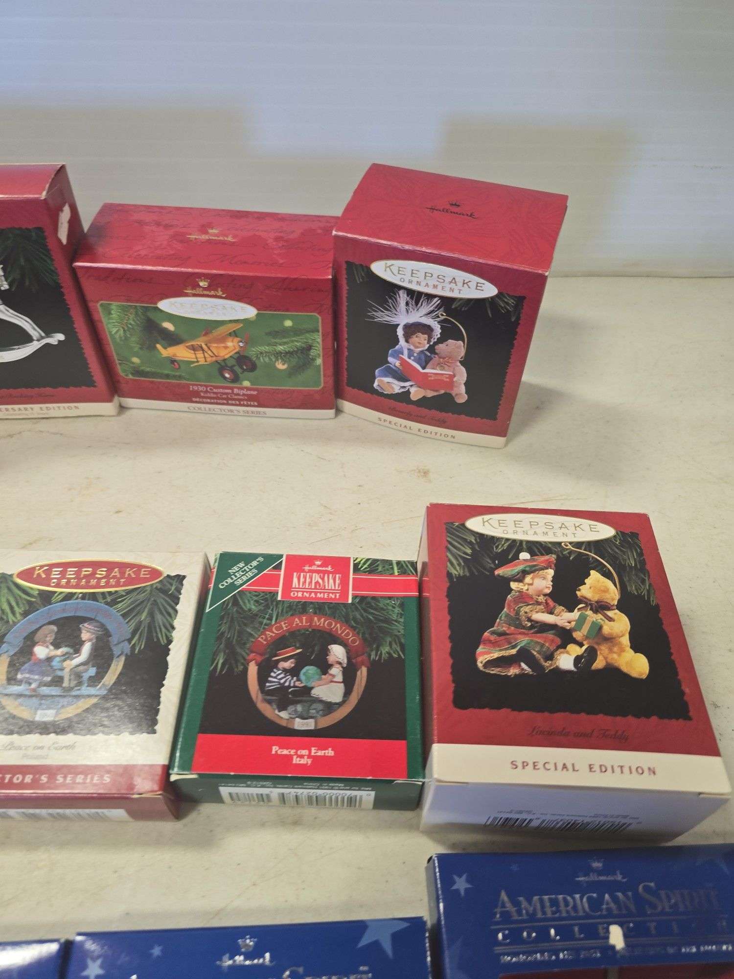 LOT OF MIXED HALLMARK CHRISTMAS ORNAMENTS