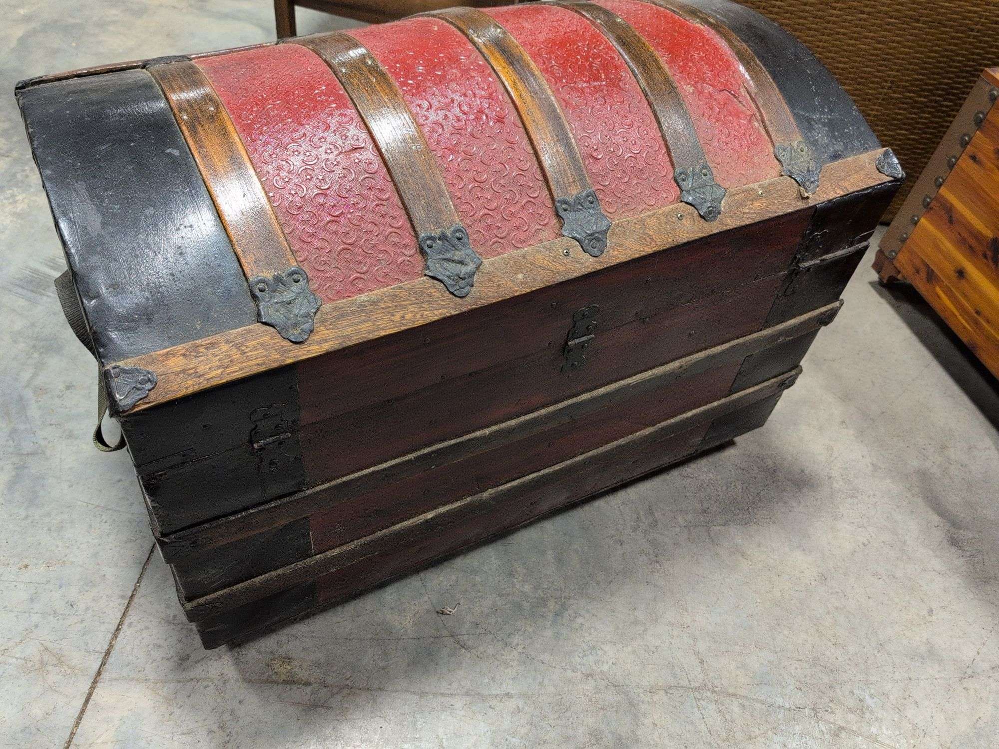 Vintage chest - 36.5" wide, 20" deep, and 24" tall