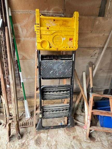 2 Ladders ,Wooden 5’ H , Metal Ladder