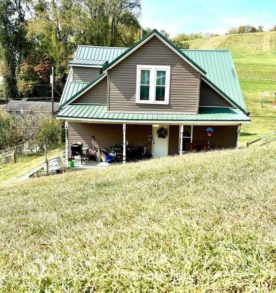 Harrison County WV Home on .52 +/- Acres 