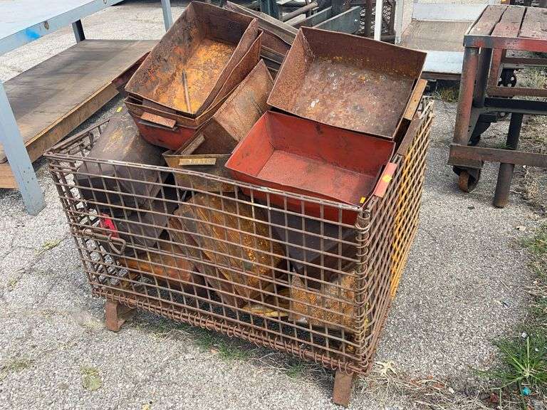 Crate with Metal Organizers