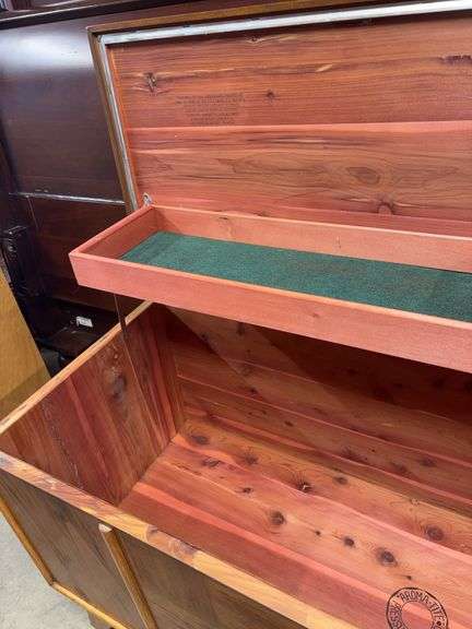 Cedar Chest 47” W 20”H18”D