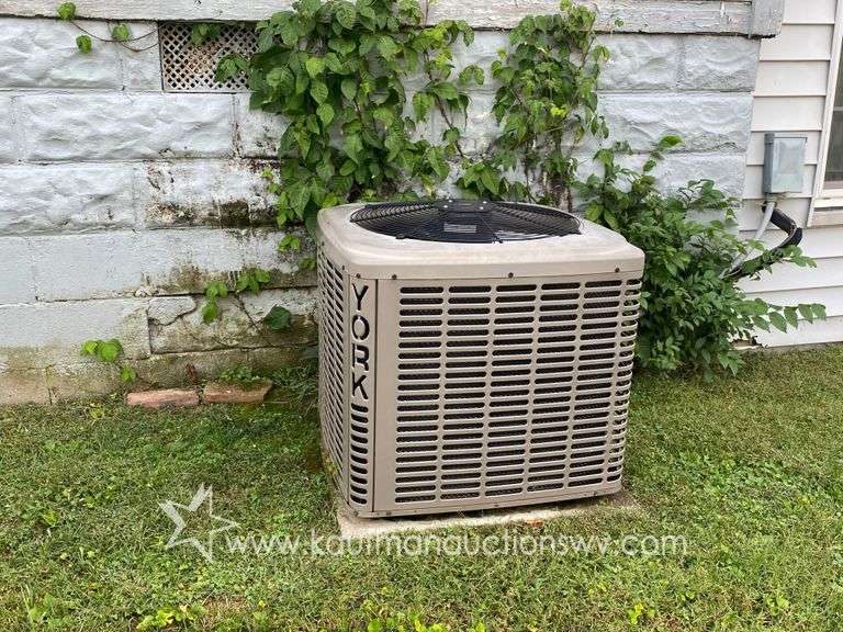 3 Bedroom Home On 2 Lots in Bridgeport