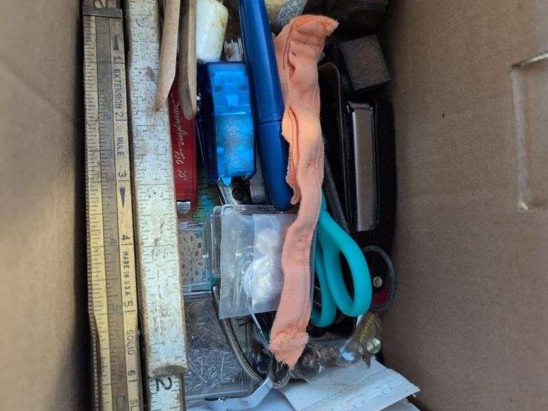 Sewing supplies - see photos