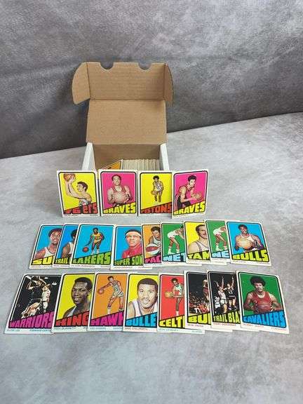 (100) 1972 Topps Basketball Cards