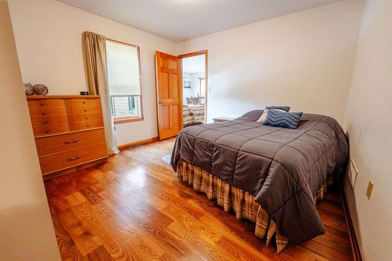 Lodge on 12 Acres with a Million Dollar View, Sold $533,500