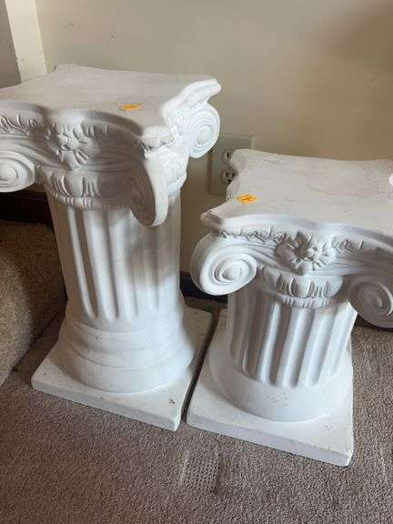 Set of (2) White Pedestals