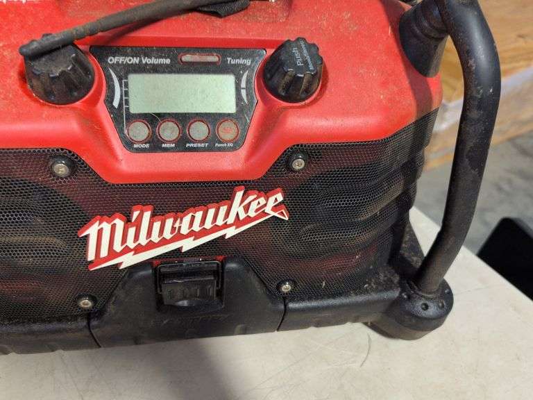 Milwaukee portable radio