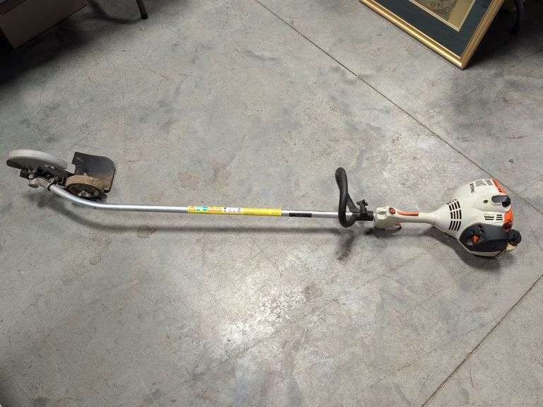 Stihl FC 56C curved lawn edger - missing pull start string