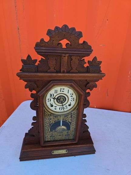 INGRAHAM WALNUT PARLOR CLOCK WORKS