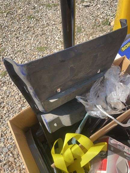 Large lot of misc. items including car seat, Rubbermaid trash barrel, radio parts, jumper cables, hy