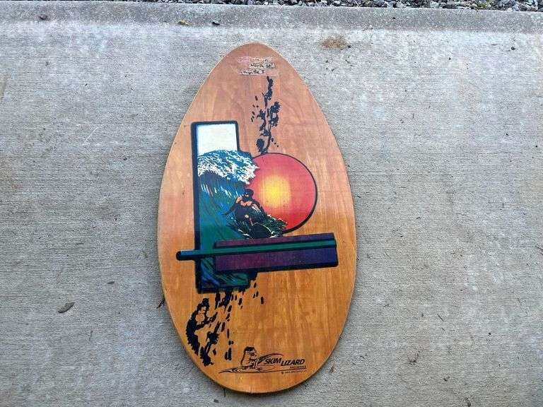 Skimboard