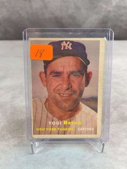 1957 Topps Yogi Berra