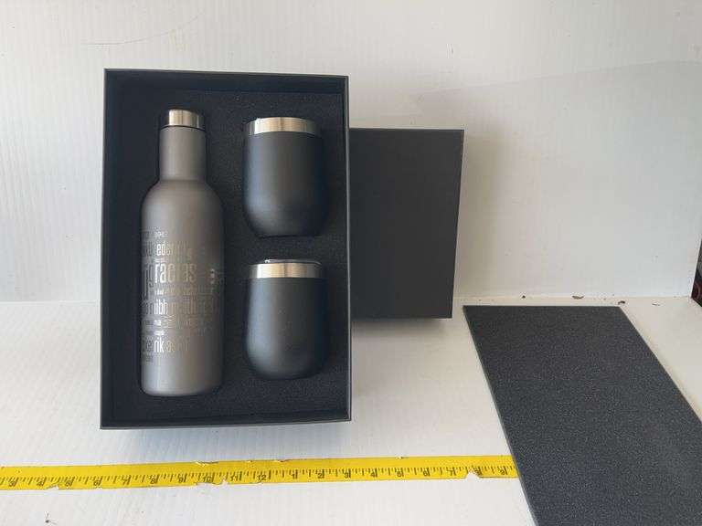 Three Piece Wine Gift Set